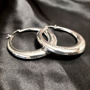 Authentic RETIRED Tiffany & Co. Elsa Peretti Sterling Silver Hoop Earrings